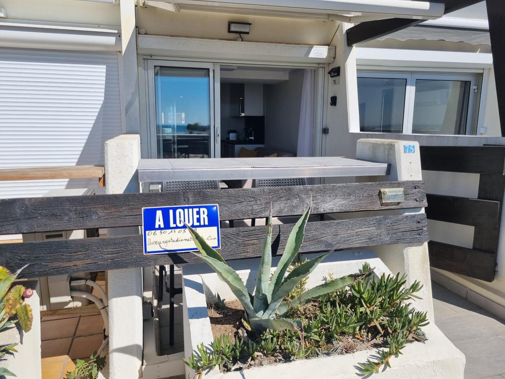 Capricia Port Nature 2-Coursives -Vue Mer Agde Exterior photo